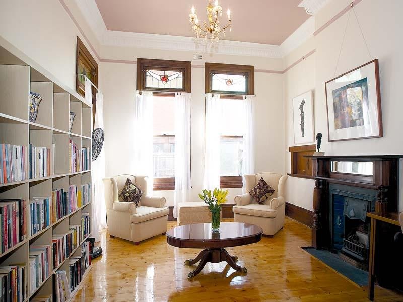 Formal Lounge 56 Osborne St